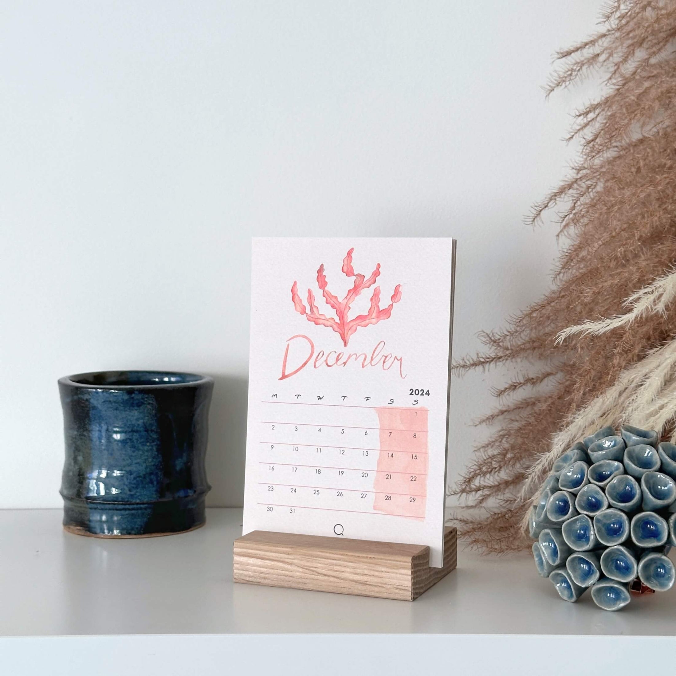 Secret of the Seashells 16 months Calendar with Stand and Mini Stickers Bundle
