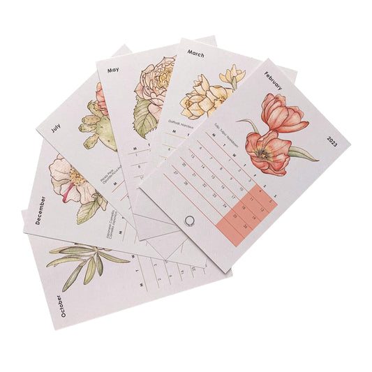 Timeless Florals 12 months Desk Calendar